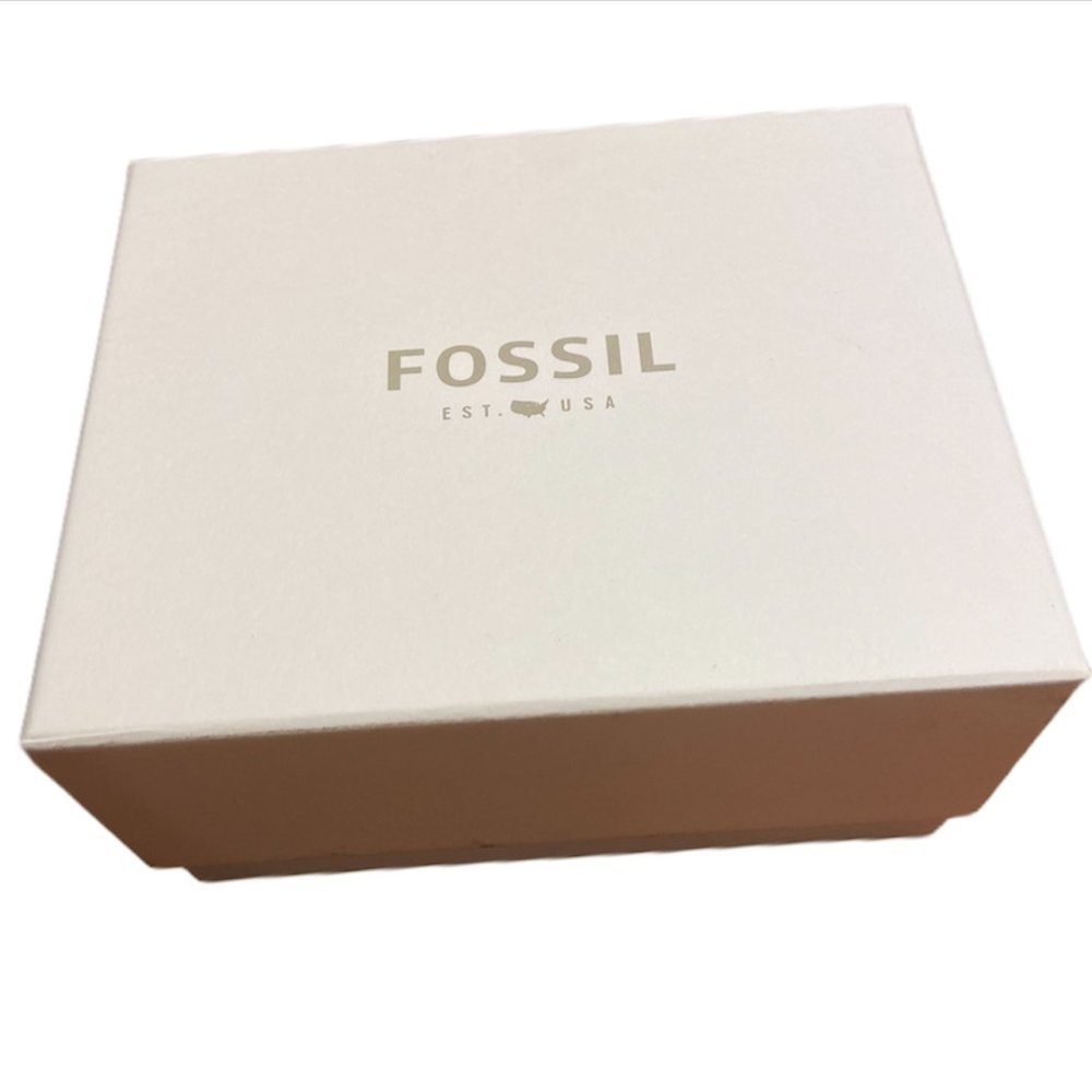 Fossil Couples Watch Gift Set His and Hers - Picture 2 of 5